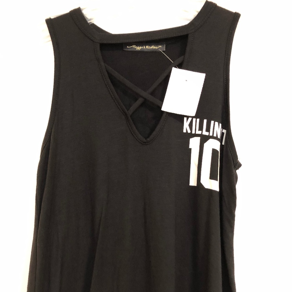 Raggs II Riches Black Sleeveles Top - NWT